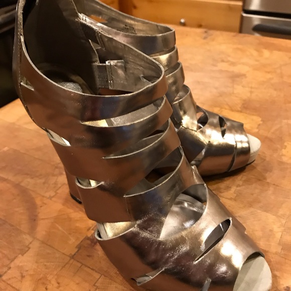Silver wedge shoes - Picture 2 of 5